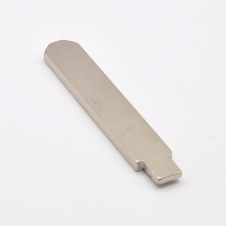 HON66 flip key blade for KEYDIY and Xhorse remotes, showing the mounting end