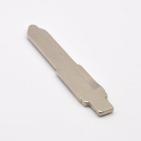 HU87R / HU133R flip key blade for KEYDIY and Xhorse remotes, showing the mounting end