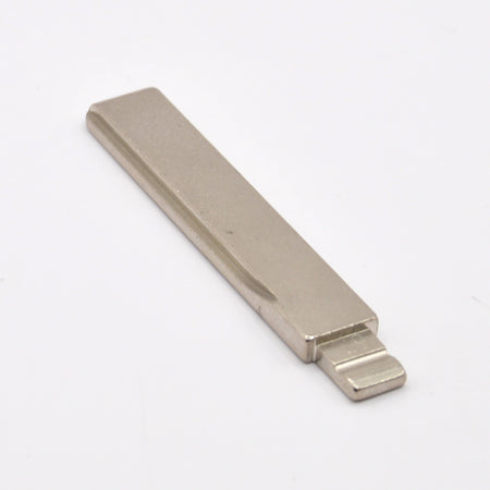 HU92 flip key blade for KEYDIY and Xhorse remotes, uncut, front view